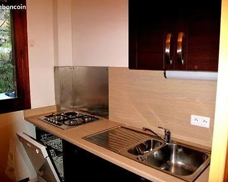 Apartament Serliofre 1 *